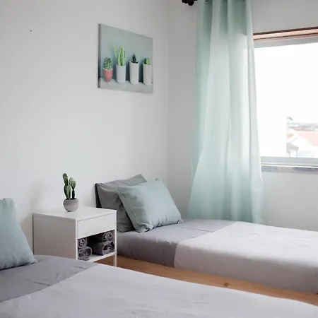 Hostel Surf Emotions *