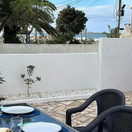 Surf Emotions Hostel *